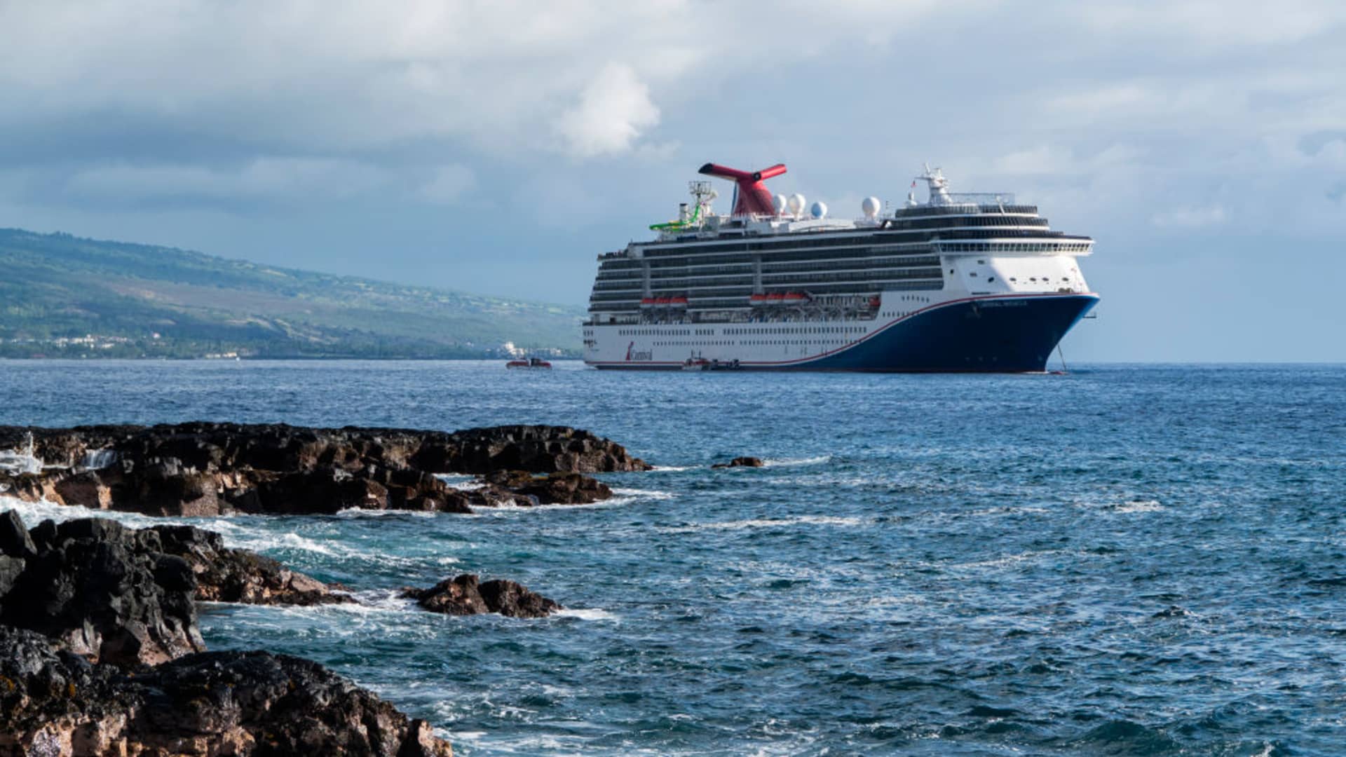 Iran conflict, oil prices threaten to dent cruise line profits